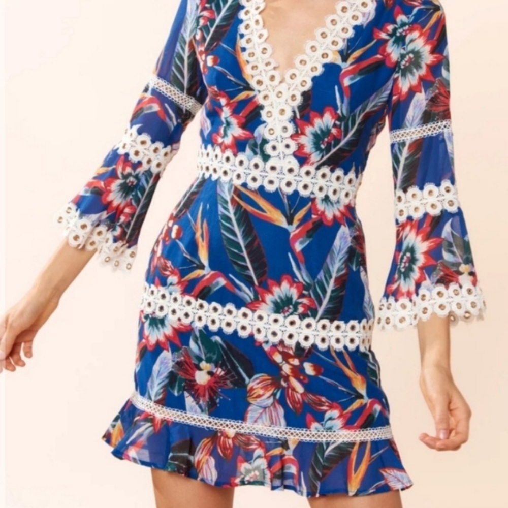 NWT Red Carter coverup Willow dress size M